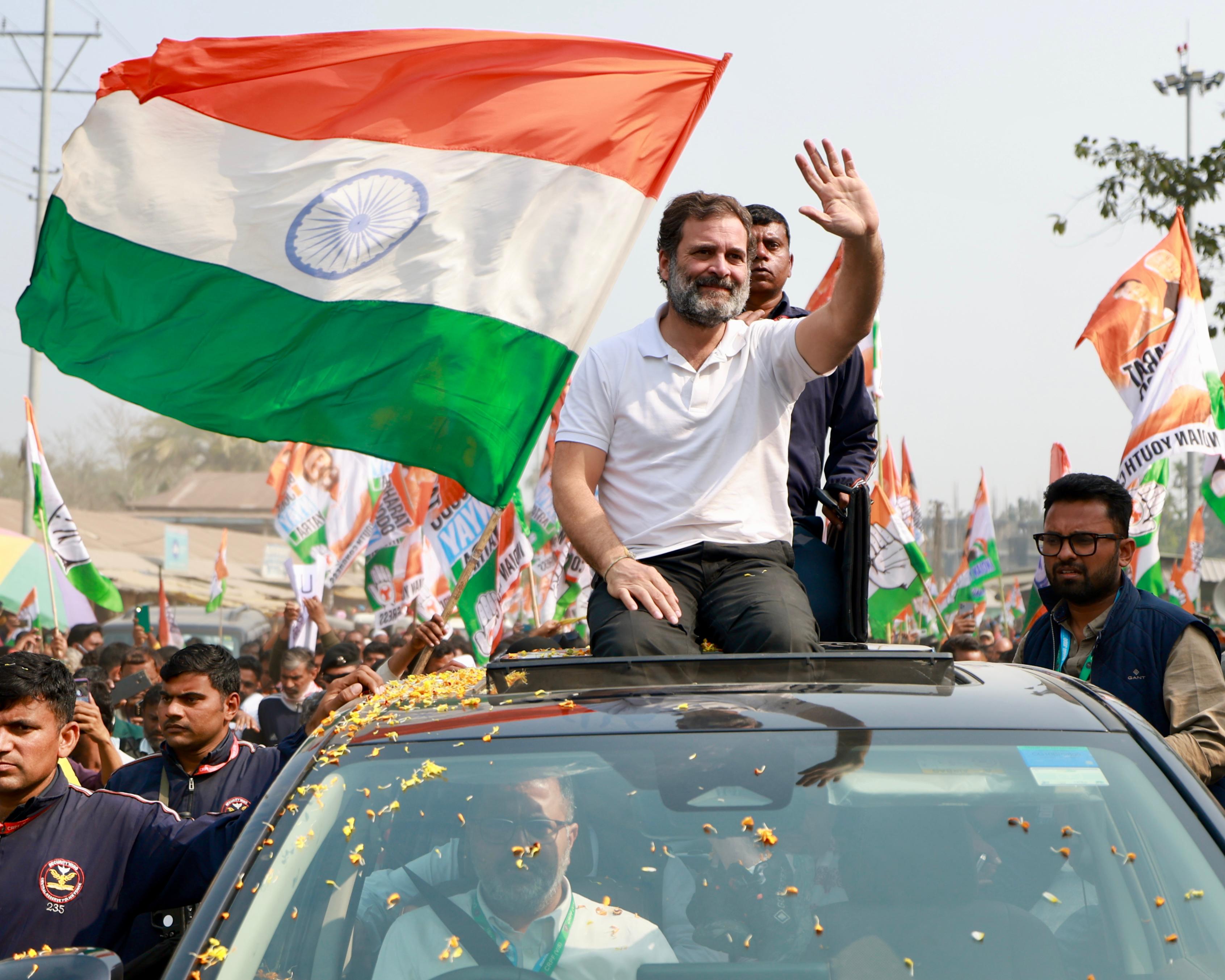 Rahul Gandhi Greeting Bharat Jodo Yatris